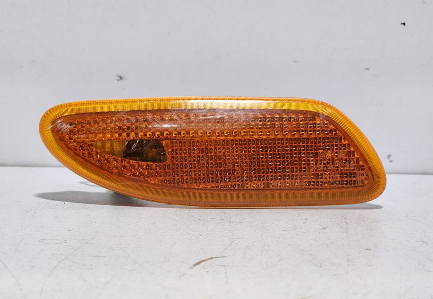 Mercedes-benz Clase c 2001 - 2007 Reflejante Delantero Derecho Usado