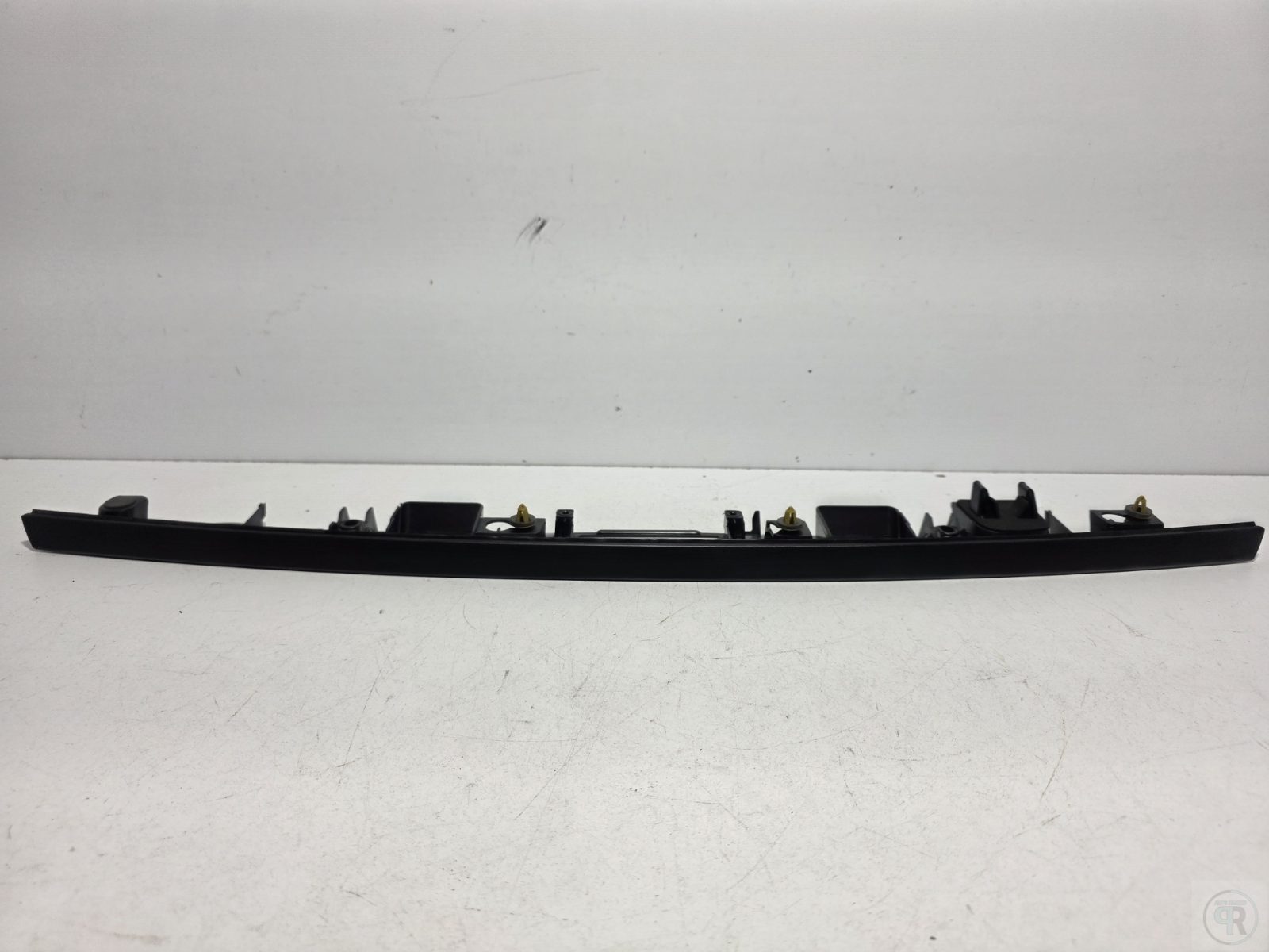 Mercedes-benz Clase c 2007 - 2014 Moldura para Cajuela Trasera Usado