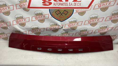 Moldura Tapa Cajuela Dodge Caravan 11 Al 13 Rojo, foto 1