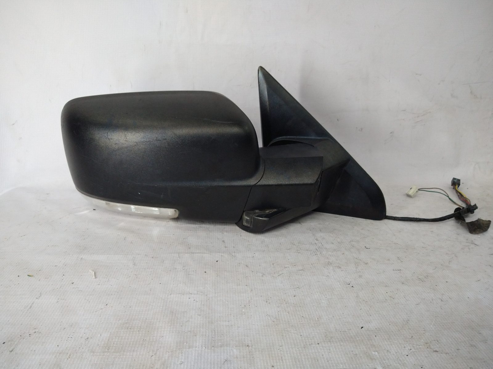 Dodge Ram 1500 2013 - 2018 Espejo Delantera Derecho Usado Original, foto 1