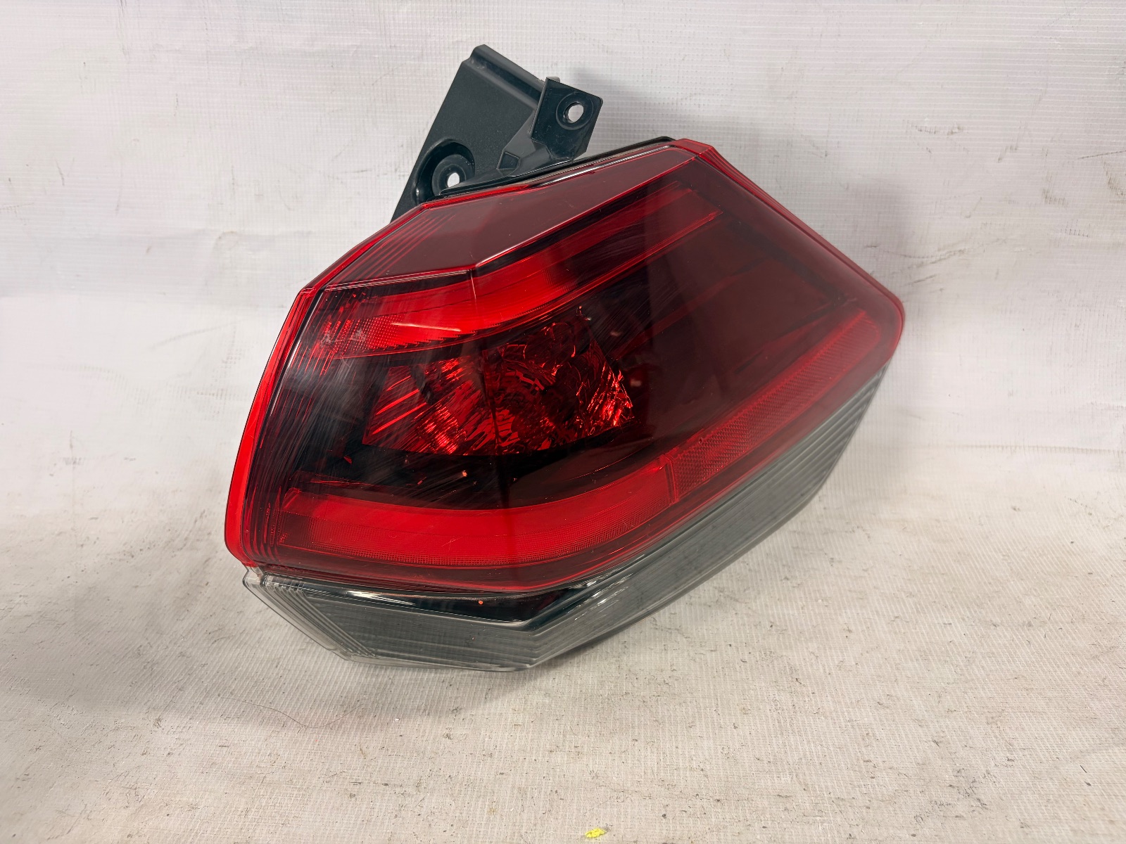 Nissan Rogue 2017 - 2019 Calavera Trasera Derecho Usado Original, foto 1