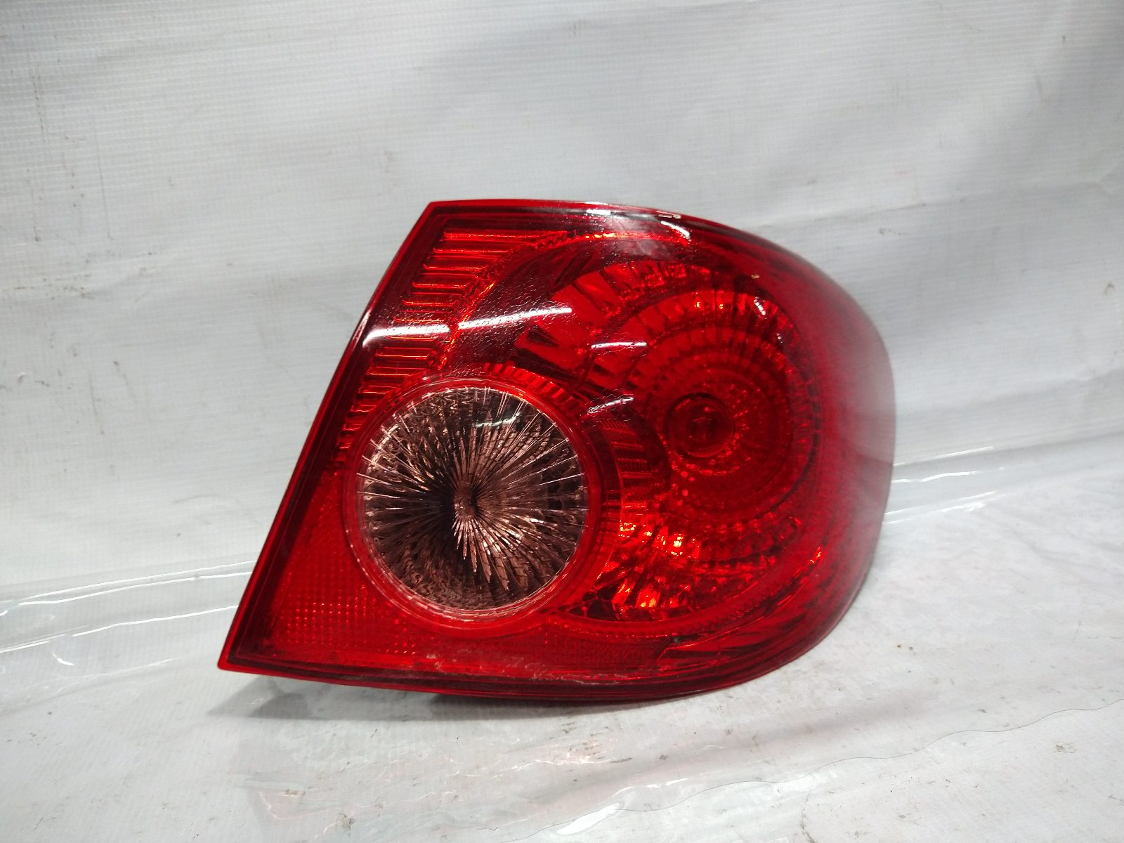 Toyota Corolla 2005 - 2008 Calavera Trasera Derecho Usado Original, foto 1
