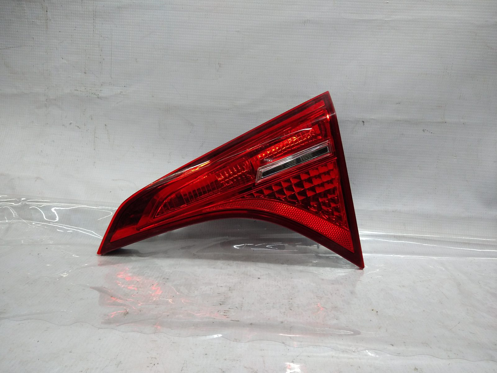 Toyota Corolla 2017 - 2018 Intercalavera Trasera Derecho Usado Original, foto 1