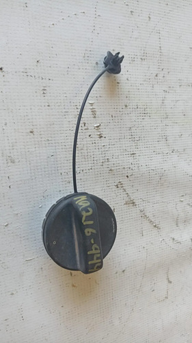 Tapon De Tanque De Combustible Mazda 2 2016-2024 (sedán) Negro 2016, foto 1