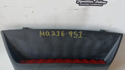Luz Stop Trasero Mazda 2 2016-2024 1.5l Sedan, foto 1